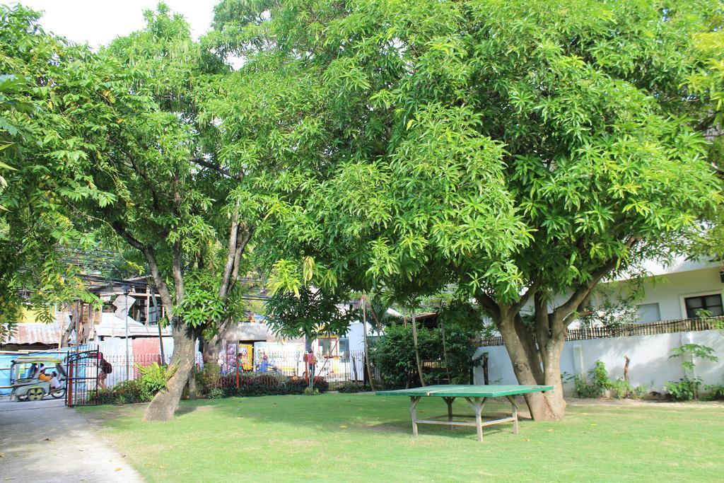 Tonglen Beach Resort Balabag  Zewnętrze zdjęcie