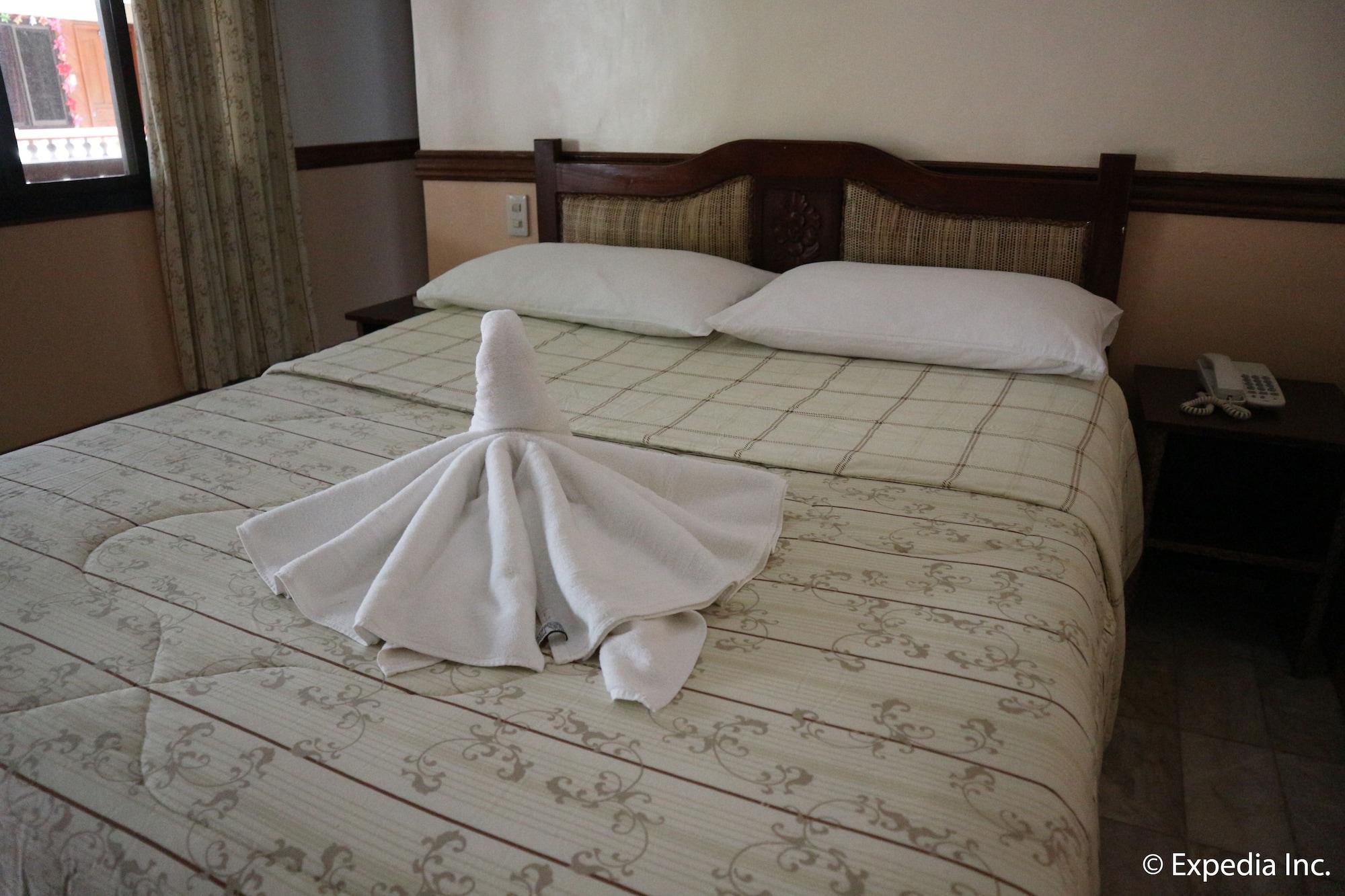Tonglen Beach Resort Balabag  Zewnętrze zdjęcie