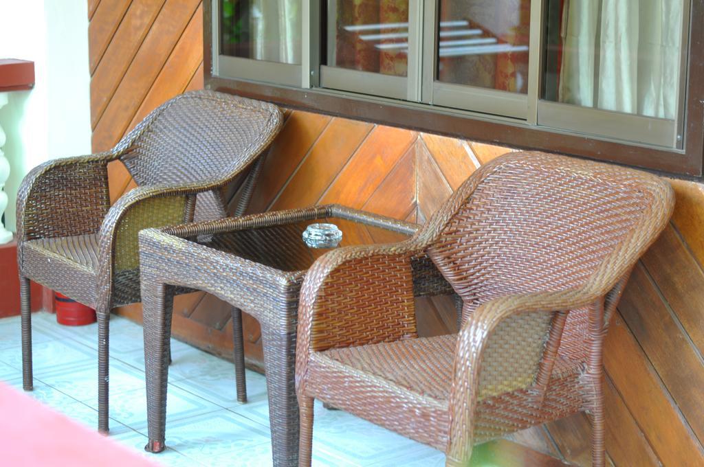 Tonglen Beach Resort Balabag  Zewnętrze zdjęcie